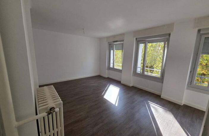 Location - Appartement T4 - 74m2 - Sarreguemines — photo 2