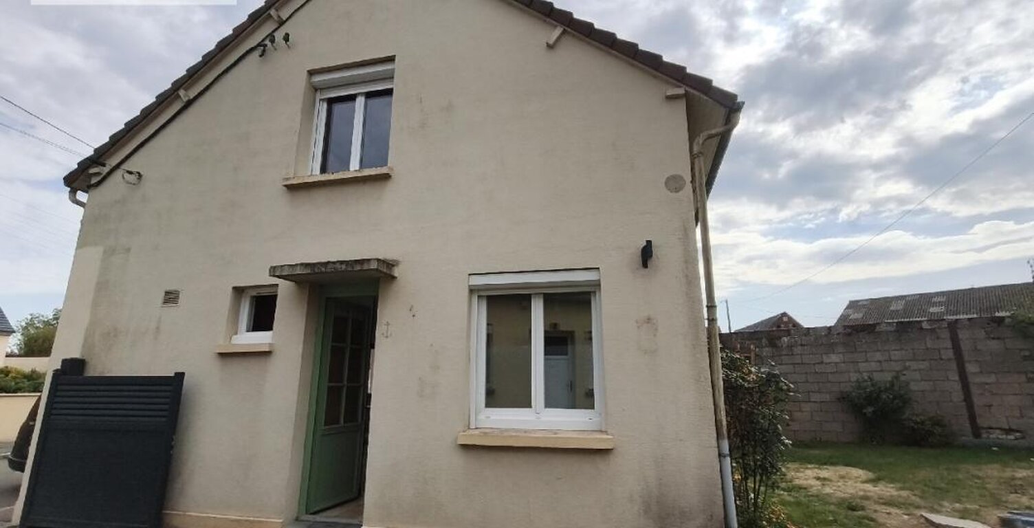 BRESLES — photo 1