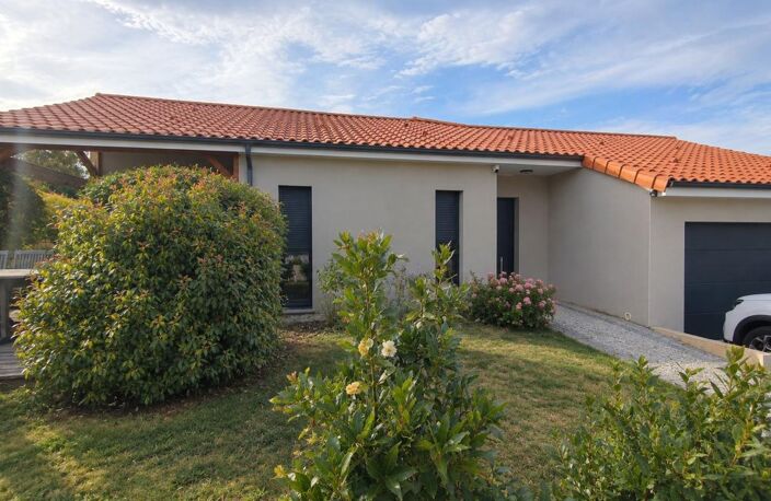 Villa récente, 138 m² hab sur 700 m² de terrain — photo 4