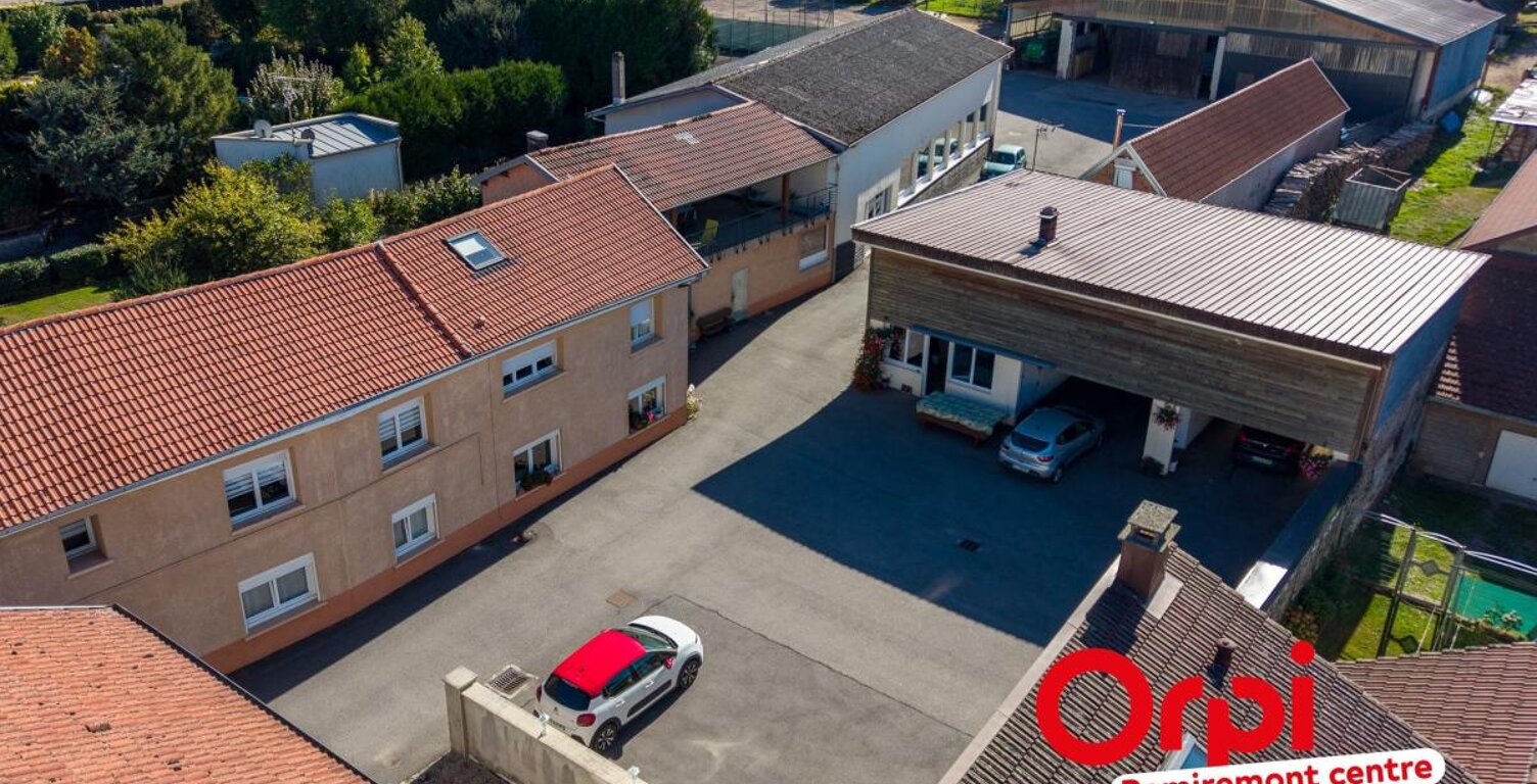 Domaine mixte 3 logements, atelier et hangar — photo 1