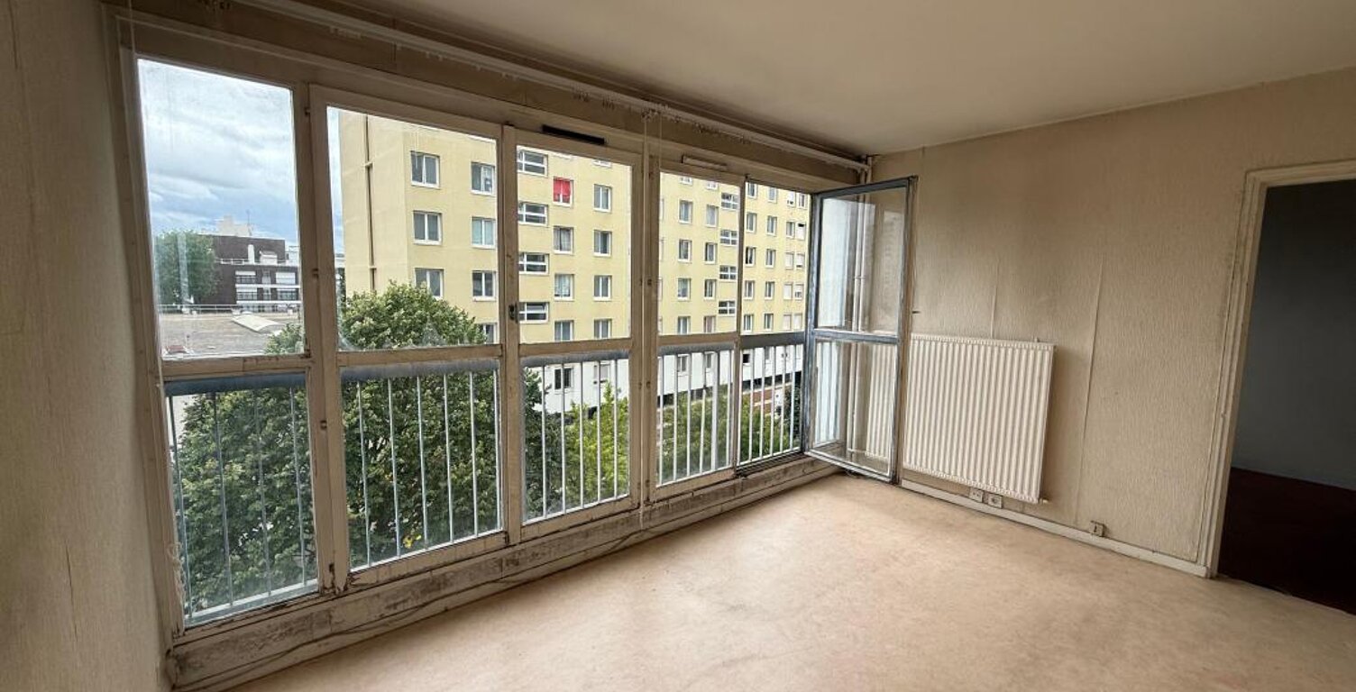 ARGENTEUIL - Appartement de type F2 à vendre — photo 1