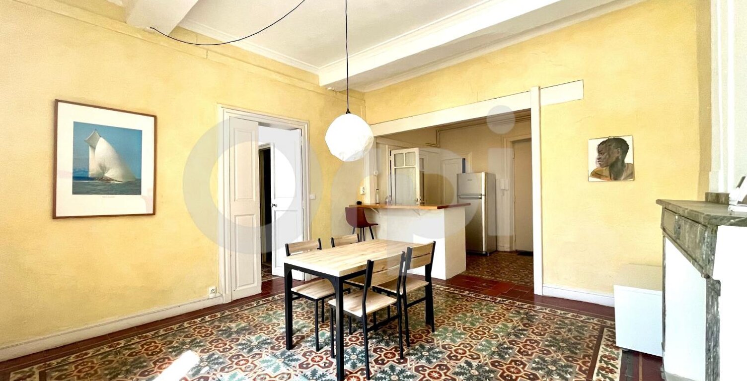 Appartement À Louer — photo 1
