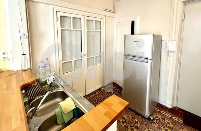 Appartement À Louer — photo 3