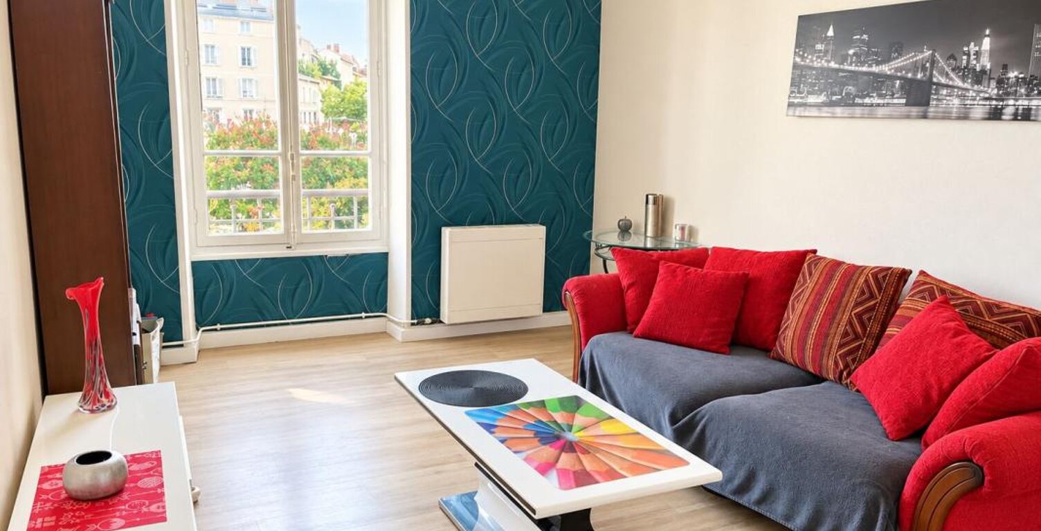 Appartement T2 LYON 9ème – Valmy dans immeuble 1920 avec cachet — photo 1