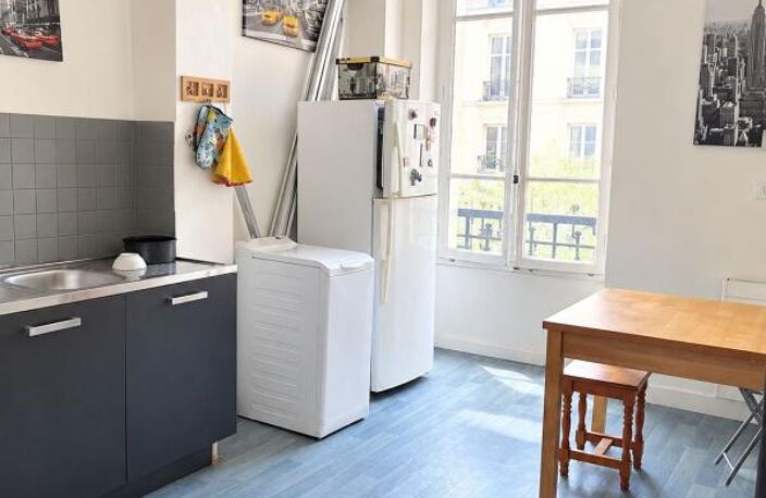 Appartement T2 LYON 9ème – Valmy dans immeuble 1920 avec cachet — photo 3