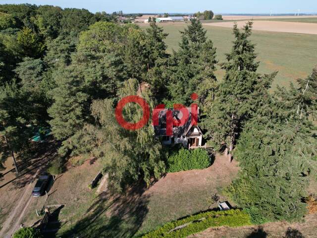 Maison familiale de 105 m² avec suite parentale, sous-sol total et grand terrain de 2 200 m² — photo du bien