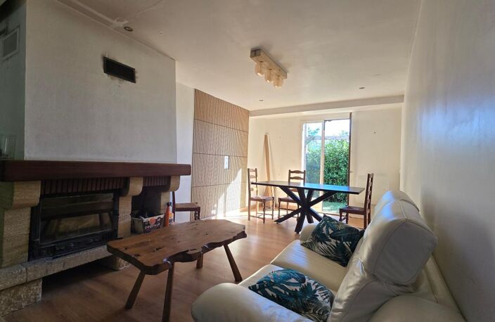 Maison familiale de 105 m² avec suite parentale, sous-sol total et grand terrain de 2 200 m² — photo 3
