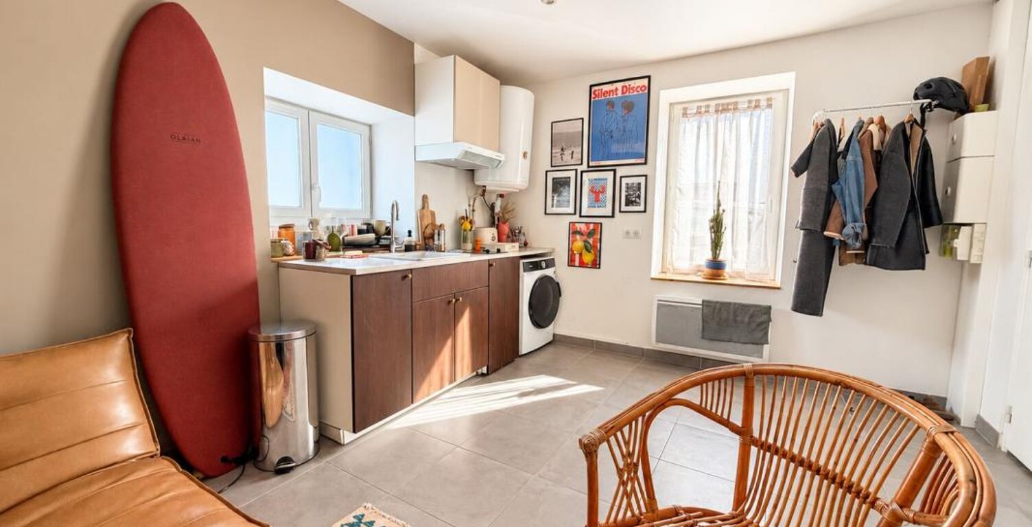 Appartement À Vendre — photo 1