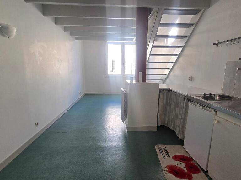 Appartement À Louer — photo 1