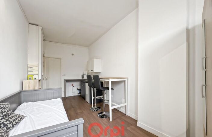 Appartement Lyon 1 pièce(s) 15.61 m2 — photo 2