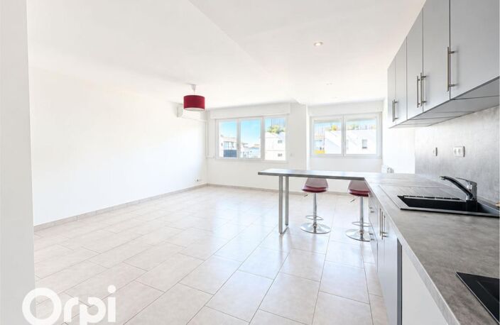 Appartement T4 + box et ascenceur — photo 2