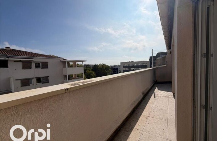 Appartement T4 + box et ascenceur — photo 3