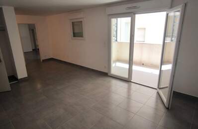 Appartement À Louer — photo du bien