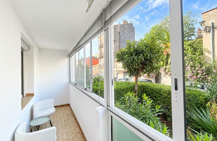 Appartement À Vendre T3 meublé en coeur de ville avec grand cellier privatif — photo 4