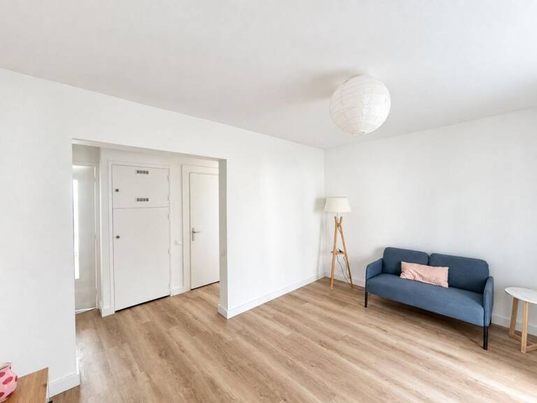 Appartement À Vendre T3 meublé en coeur de ville avec grand cellier privatif — photo 1