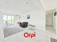 BANDOL APPARTEMENT RÉNOVÉ ET COMMERCES A PIED — photo 3