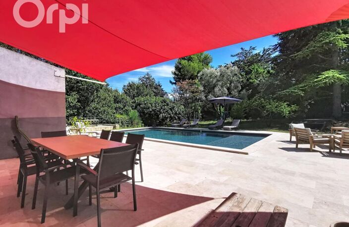 Villa T6 de 200 m² rénovée avec Piscines & T2 Indépendant – Le Beausset (83330) — photo 3
