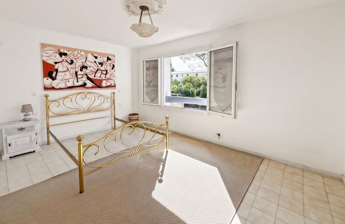 LE CANEBAS – PROPRIÉTÉ DE 160 M² SUR 2 000 M² DE TERRAIN — photo 2