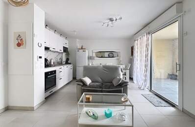 T2 RÉCENT ET ÉCONOME AVEC TERRASSE – FRÉJUS — photo du bien