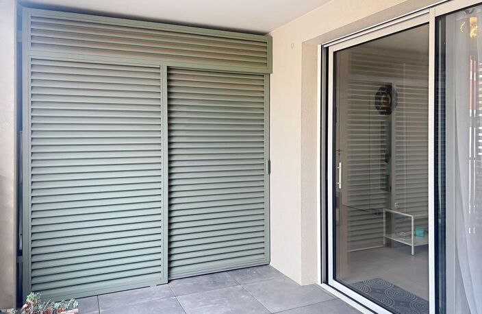 T2 RÉCENT ET ÉCONOME AVEC TERRASSE – FRÉJUS — photo 4