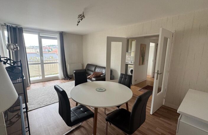 Appartement de type F2 avec ascenseur et vendu meublé — photo 2