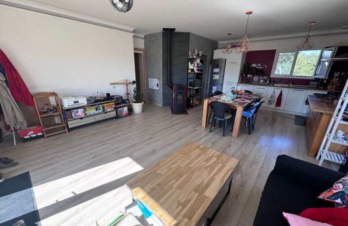LE FOUSSERET – MAISON T4 DE 2016 – 3 CHAMBRES – TERRAIN 2 500 M² — photo 3