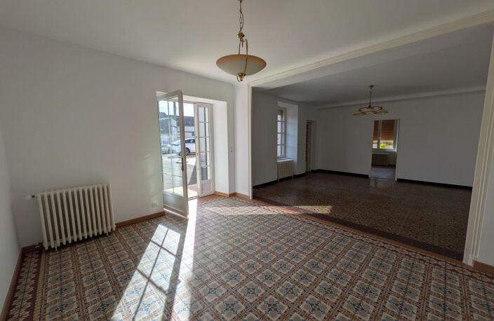 À louer – Belle maison de 132 m² au cœur de Saint-Péravy-la-Colombe — photo 2