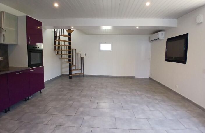 Maison À Louer — photo 2