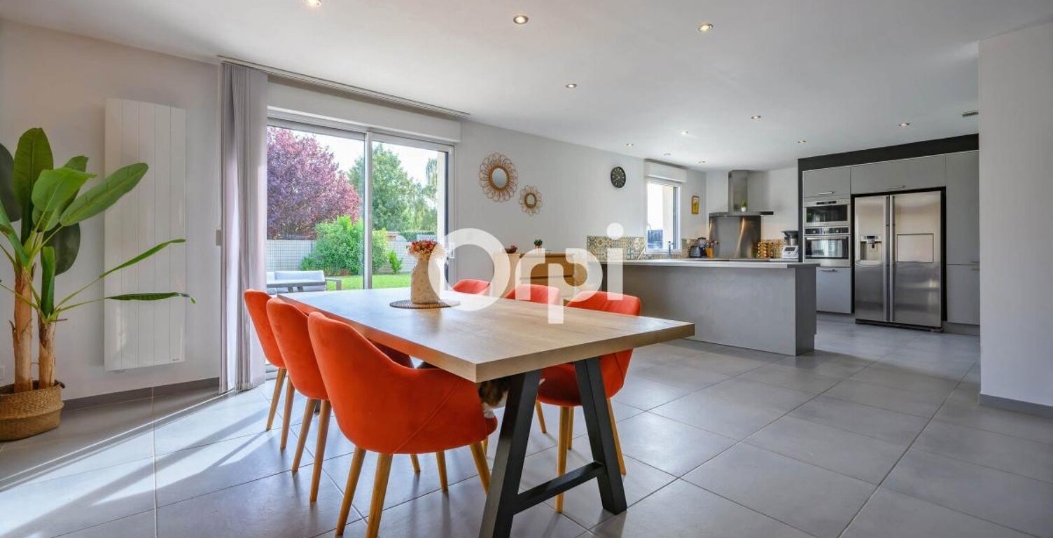 Belle maison individuelle de 135㎡ de semi plain-pied, 4 chambres, 1 bureau, 3 stationnements privatifs sur la commune de Haisnes — photo 1