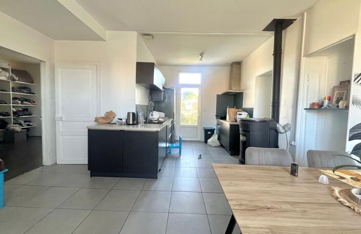 Maison louée 85 m² - Saintes — photo 3