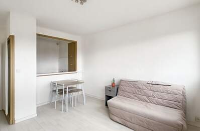 Studio meublé À Louer — photo du bien