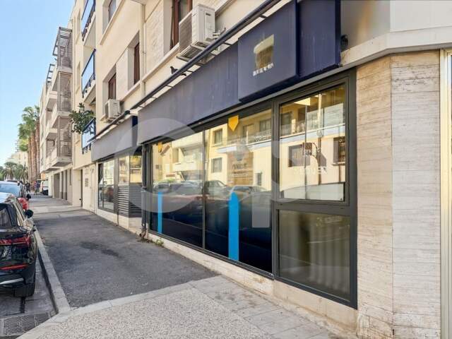 Bureau À Louer — photo du bien