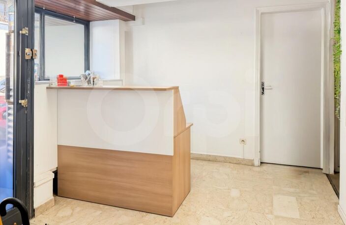 Bureau À Louer — photo 4