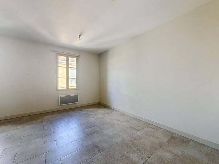 Appartement À Louer — photo 1