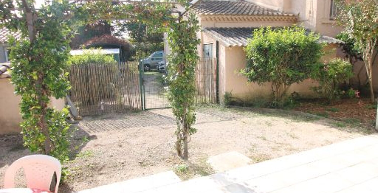 T2 Meublé avec jardin Althen Des Paluds 2 pièce(s) 40 m2 — photo 1