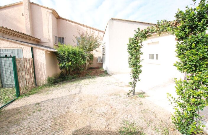 T2 Meublé avec jardin Althen Des Paluds 2 pièce(s) 40 m2 — photo 5