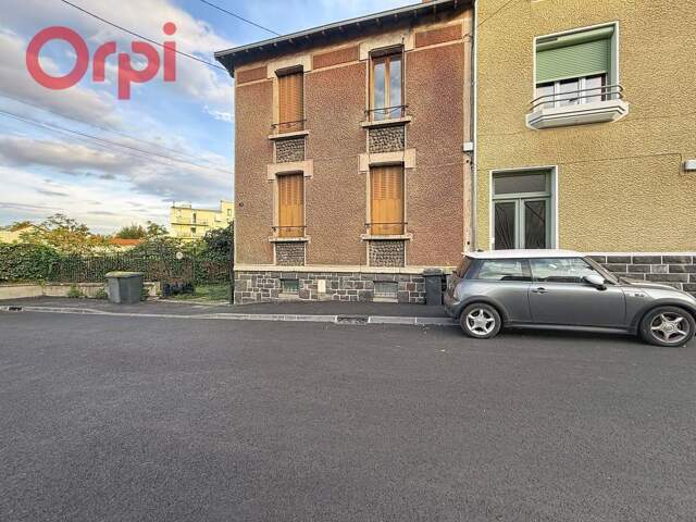 Clermont-Ferrand, Immeuble de rapport, 1 T3 de 40m2 , 2 T1 de 20m² et 1 studio avec 4 caves — photo du bien