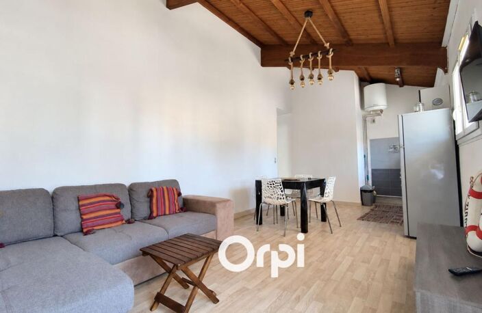 Appartement Rénové - 300M Plage — photo 2