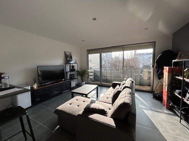 Appartement À Louer — photo du bien
