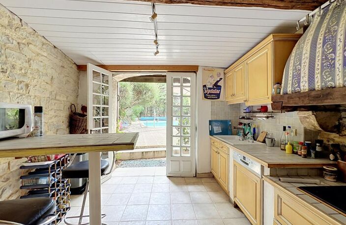 UNE MAISON DE CARACTÈRE AUX MULTIPLES POSSIBILITÉS — photo 3