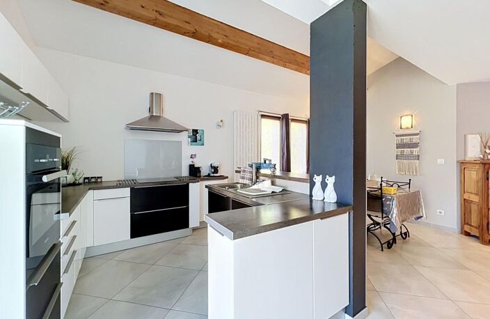   Maison d’architecte à Mus : qualité, confort et beaux extérieurs — photo 4