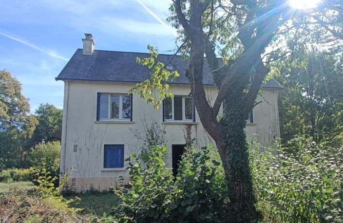 Maison à rénover, avec terrain de 8000m2 — photo 2