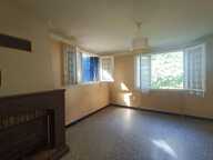 Maison à rénover, avec terrain de 8000m2 — photo 4