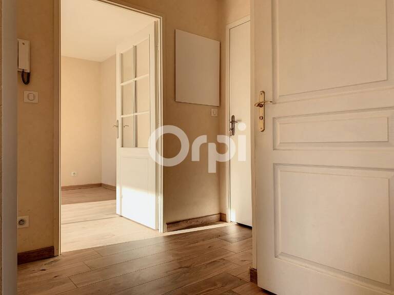 Appartement situé dans une résidence calme et sécurisée   — photo 1