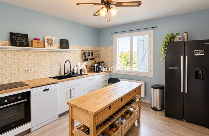 TOUT FAIRE À PIED ! MAISON 70' AU POTENTIEL UNIQUE — photo 4