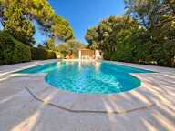 Maison de 170 m2 et maison de 70 m2, piscine, jardin 4230 m2 LAURIS (84) — photo 3
