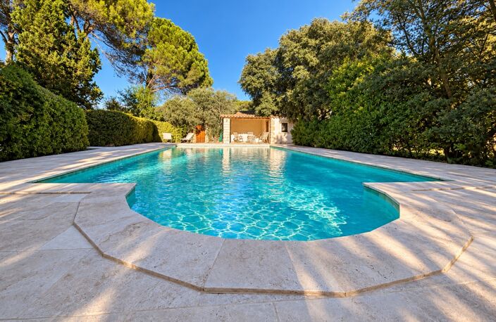 Maison de 170 m2 et maison de 70 m2, piscine, jardin 4230 m2 LAURIS (84) — photo 3