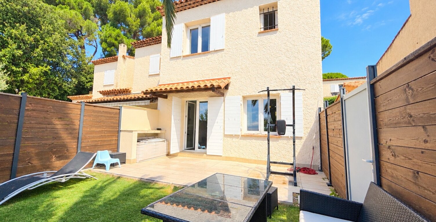 Maison à vendre 4 pièces MOUGINS (06) — photo 1