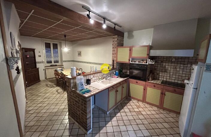 IMMEUBLE + GARAGE attenant — photo 3