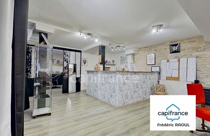 EMPLACEMENT CENTRE-VILLE – LOCAL COMMERCIAL 79 m² — photo 4